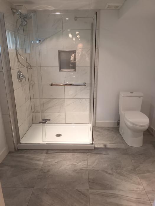 Salle de bain refaite au complet